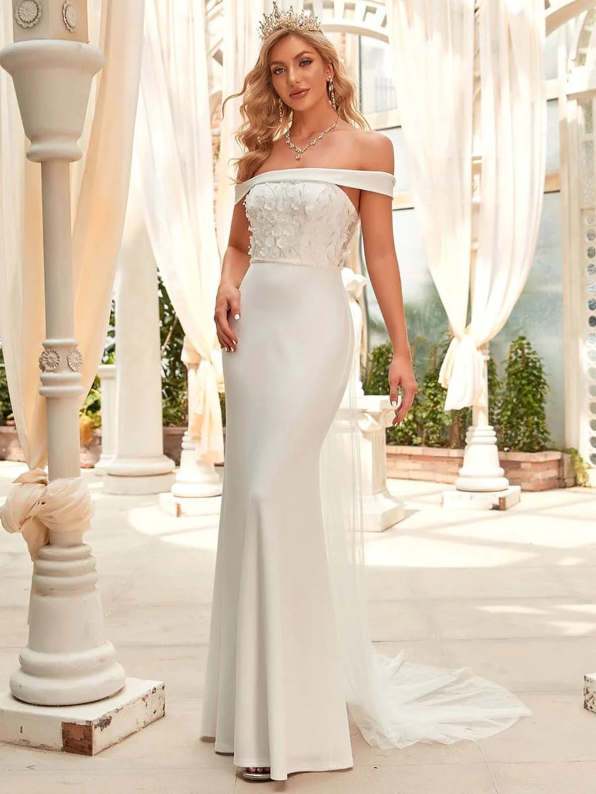 Arabic Lace Huge Ballgown Wedding Dress With Chapel Train, Off Shoulder  Sheer Long Sleeves, Laces Appliques, Ruched Puffy Skirt, And Church Bridal  Glamour From Weddinggarden0931, $313.07 | DHgate.Com