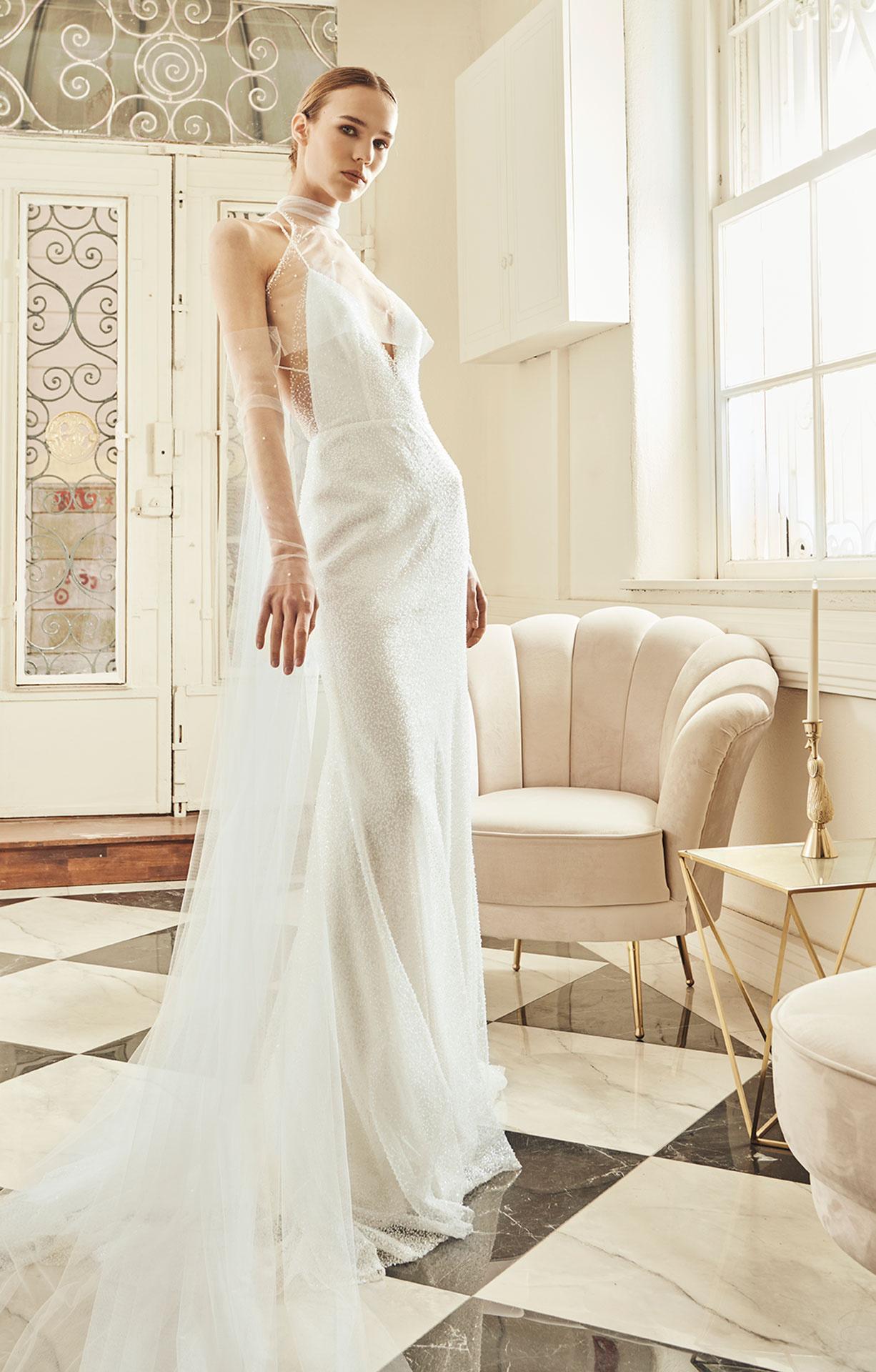 Wedding Bridal Gown, Size M, White, Open Back, Classy, Elegant, Tummy  Control