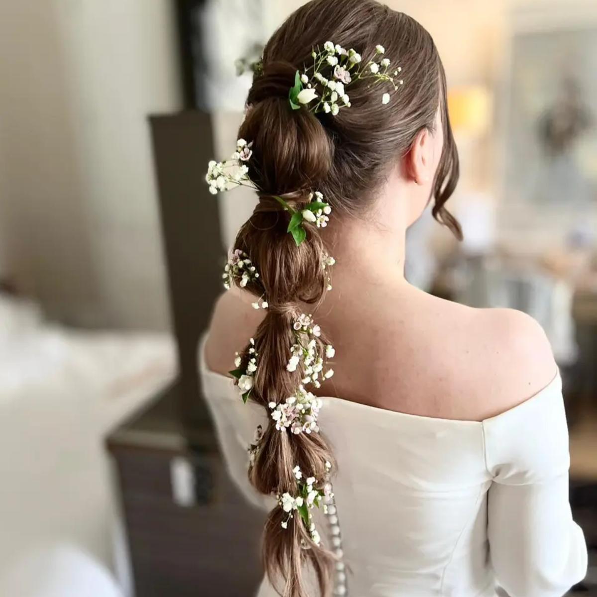 Styled in Pakistan on Instagram: “How stunning are these bun hairstyles  with floral details?🌸 (All… | Hair up styles, Pakistani bridal hairstyles, Bridal  hair buns