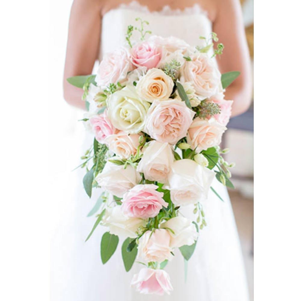 The Most Incredible Cascading Wedding Bouquets - hitched.co.uk -  hitched.co.uk