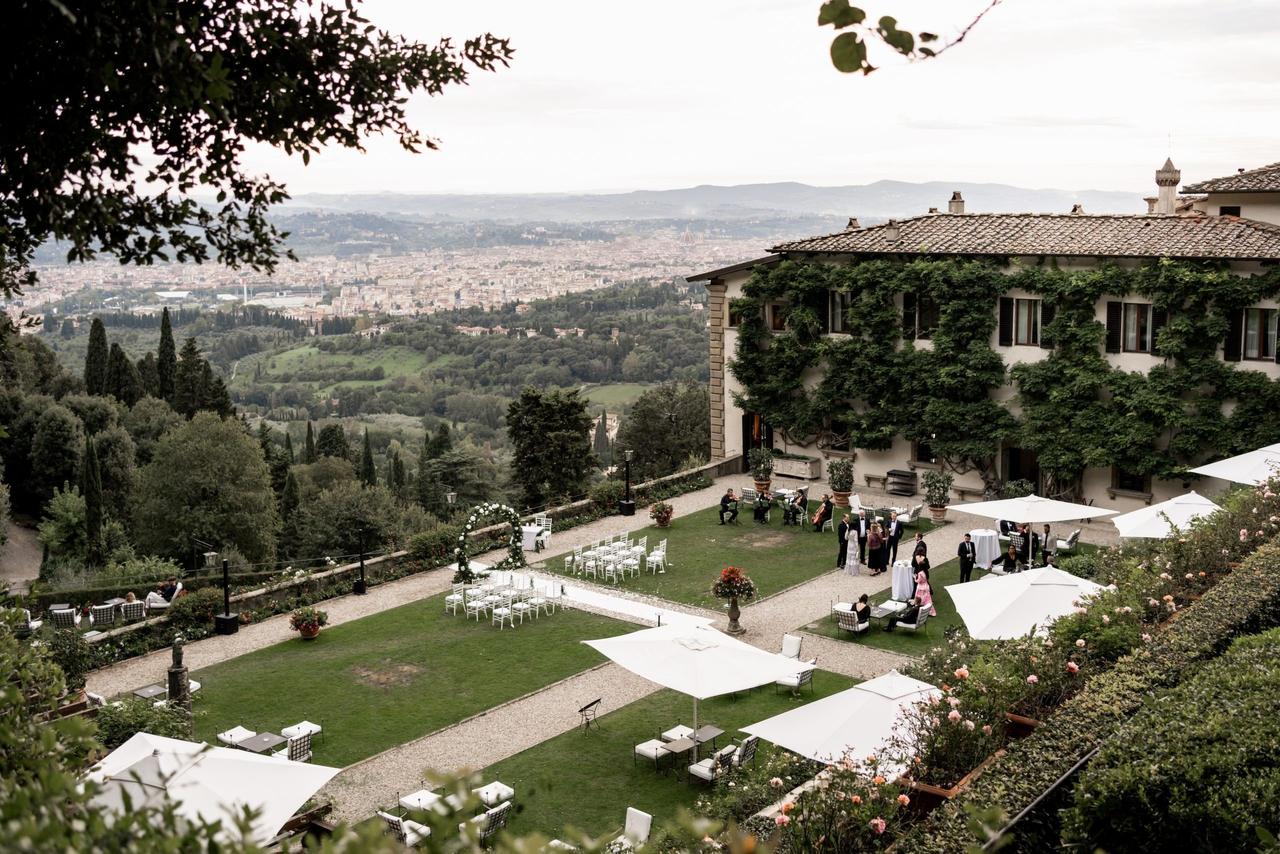 A Glamorous Fairytale Italian Wedding at the Belmond Villa San