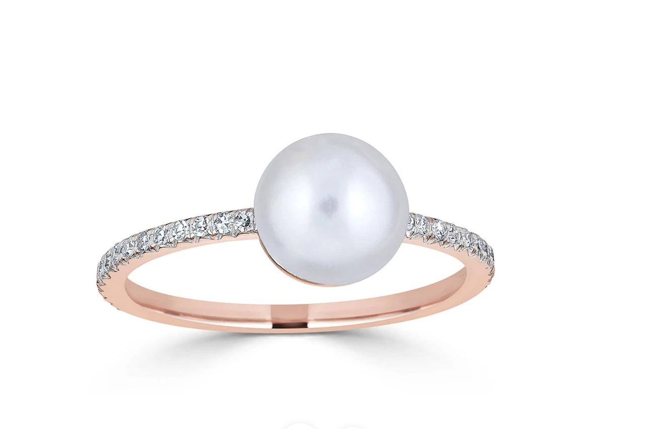 Ernest jones pearl on sale ring