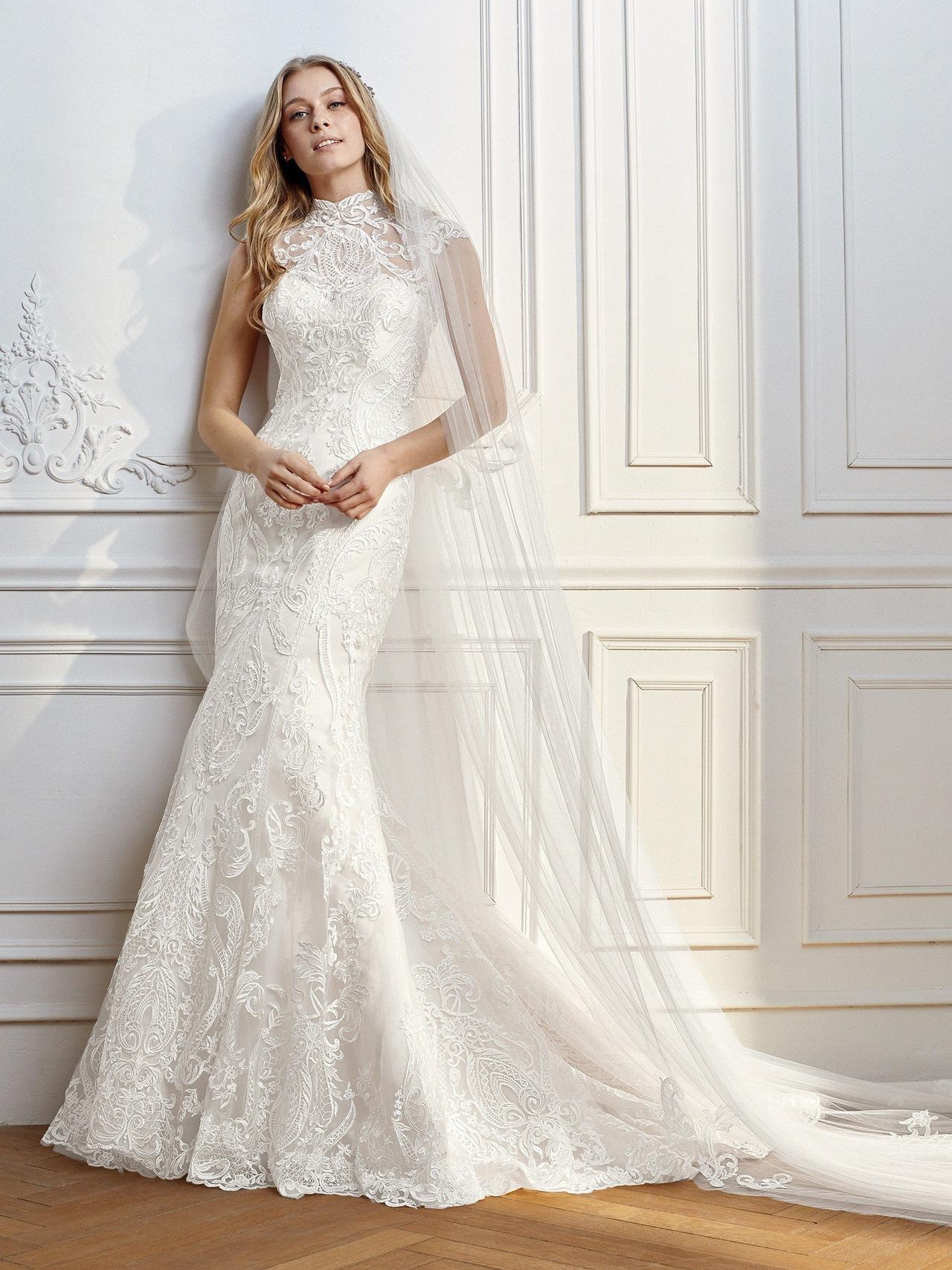 wedding dress with turtleneck