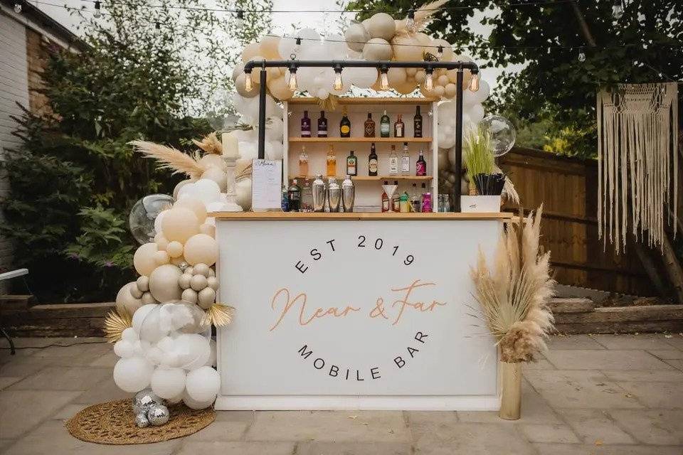 The 8 Best Mobile Bars for Weddings in the UK -  