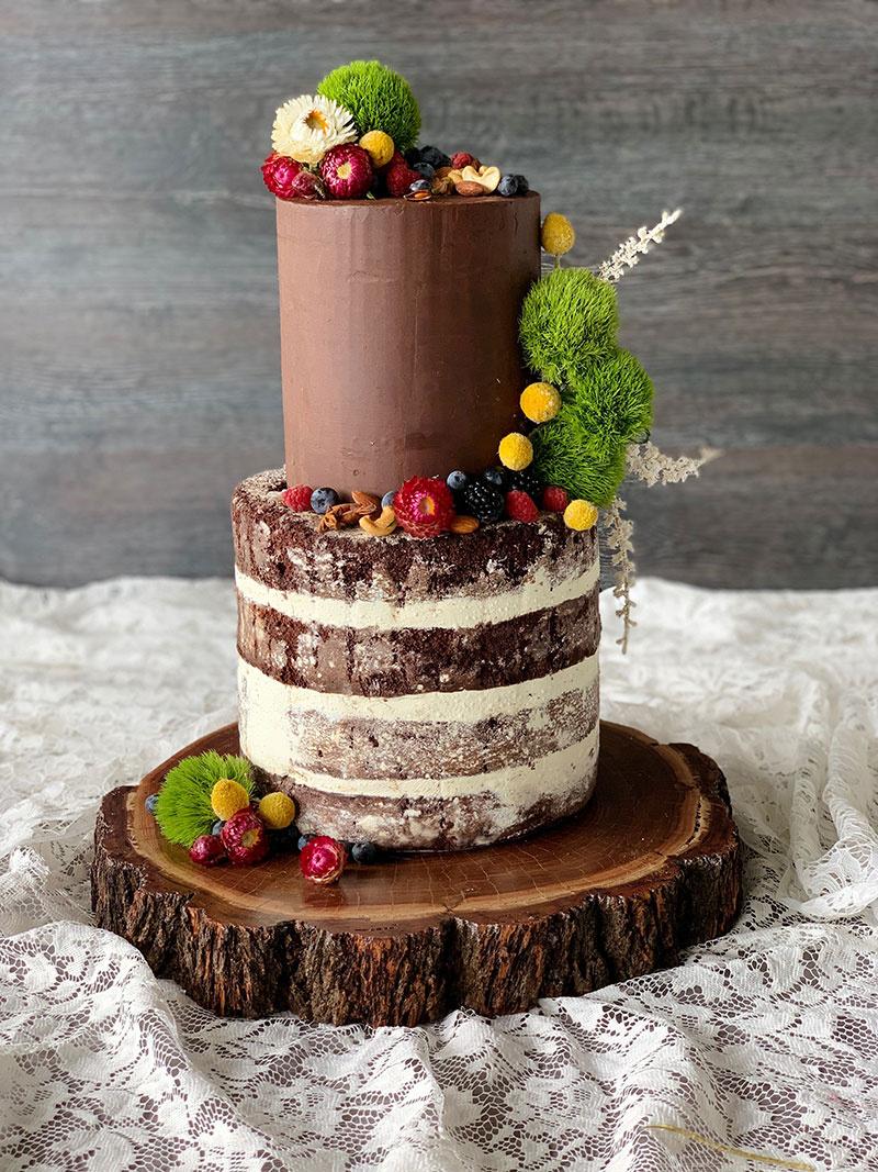 20 Naked Wedding Cakes That Are Better Without Frosting