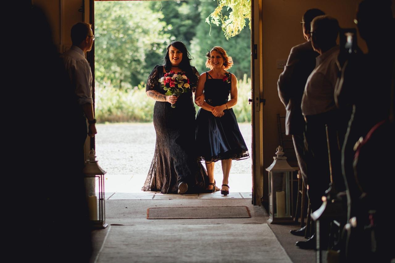Lana and Juss - Yarlington Barn