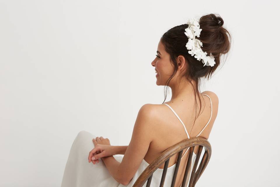 Hitched wedding accessories