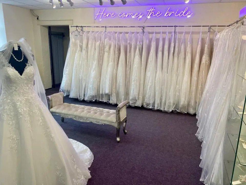 Ball Gown Wedding Dress - Bridal Couture Italia | Wedding Gowns & Prom  Dresses Bolton & Manchester