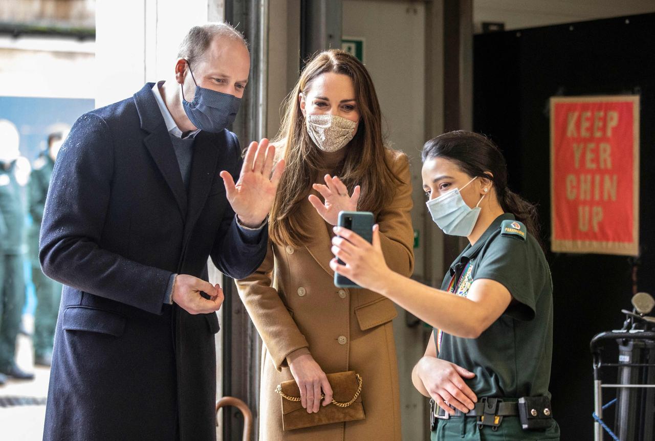 Kate Middleton and Price William face time with a paramedic