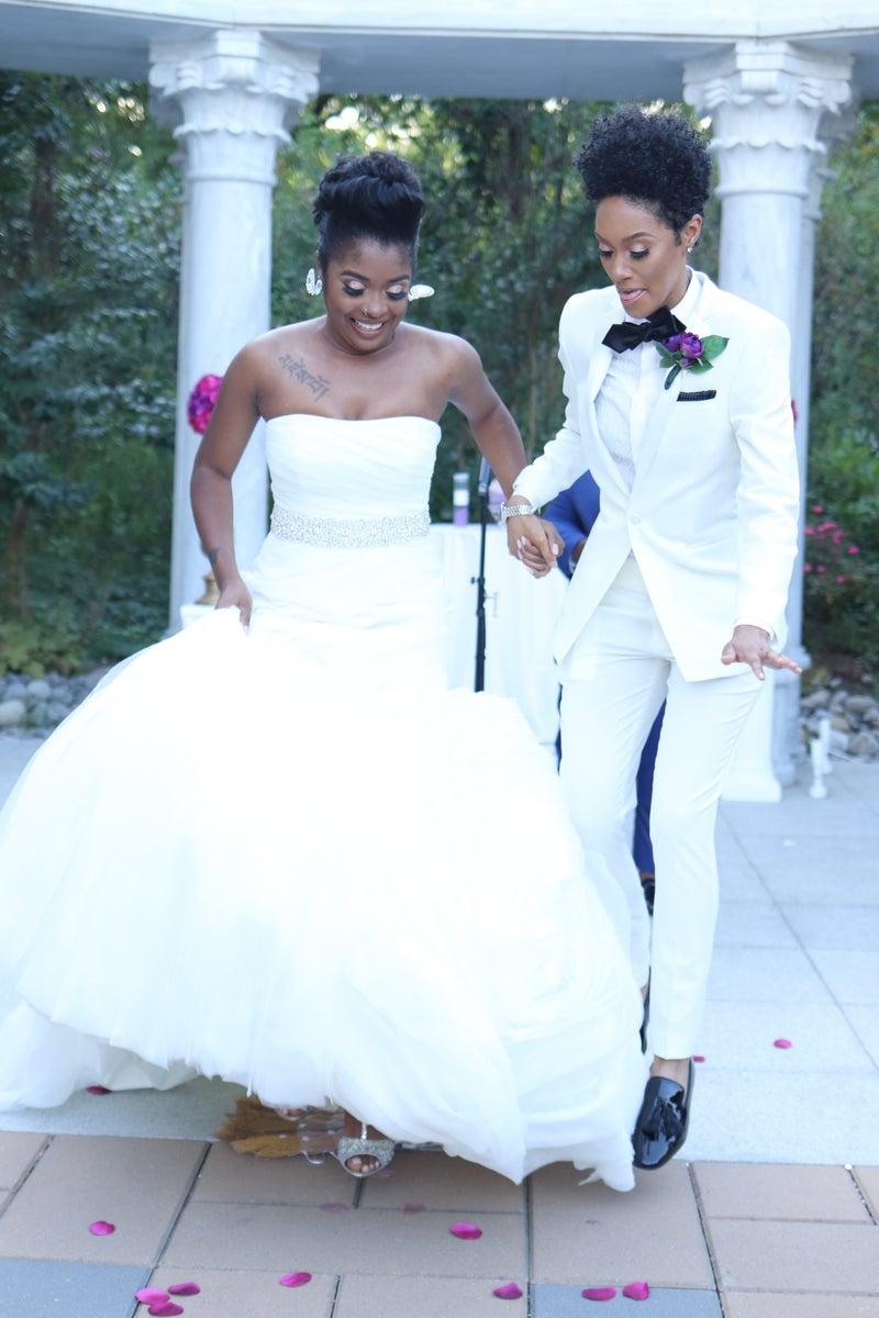 Everything You Need to Know About Jumping the Broom hitched