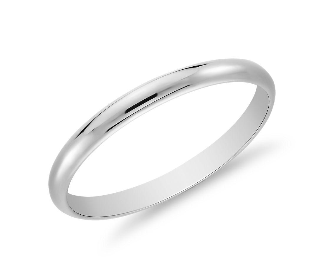 Classic Wedding Band in Platinum
