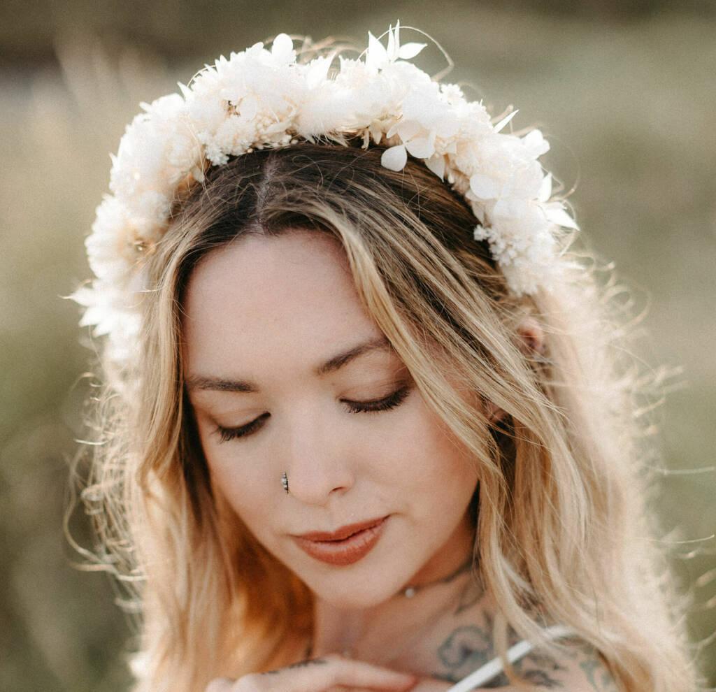 36 Beautiful Bridal Headbands Wedding Headbands To Suit All Brides