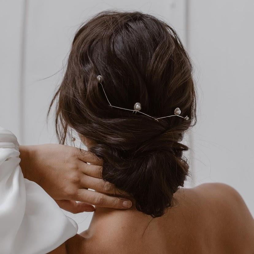 18 Wedding Hairstyles Tutorials for Bridesmaids And Guests