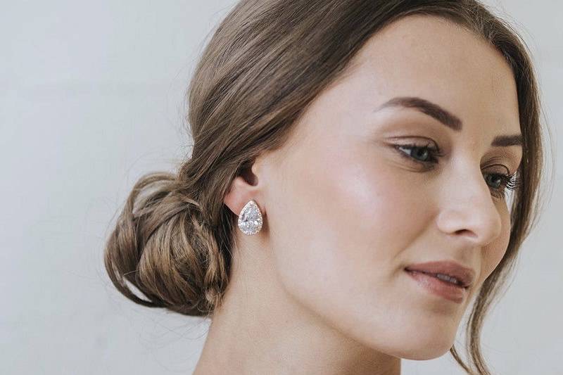 Elegant Silver Stud Earrings Cubic Zirconia Women Wedding Jewelry Gifts A  Pair