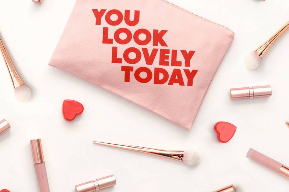 https://cdn0.hitched.co.uk/article/6941/3_2/960/jpg/101496-original-you-look-lovely-today-blush-pink-pouch.jpeg