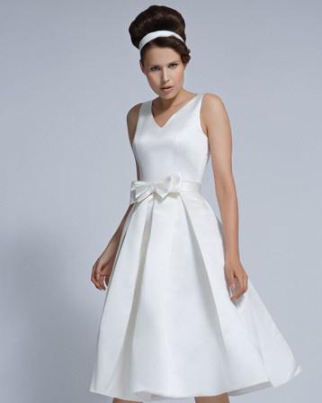 strawberry-shaped-brides