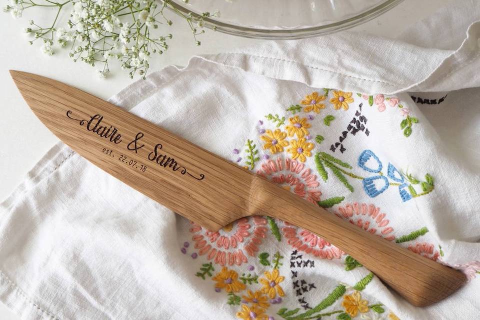 Personalised wooden wedding cake knife