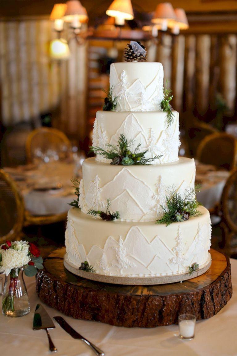 28 Christmas Wedding Cakes And Their Alternatives - Weddingomania