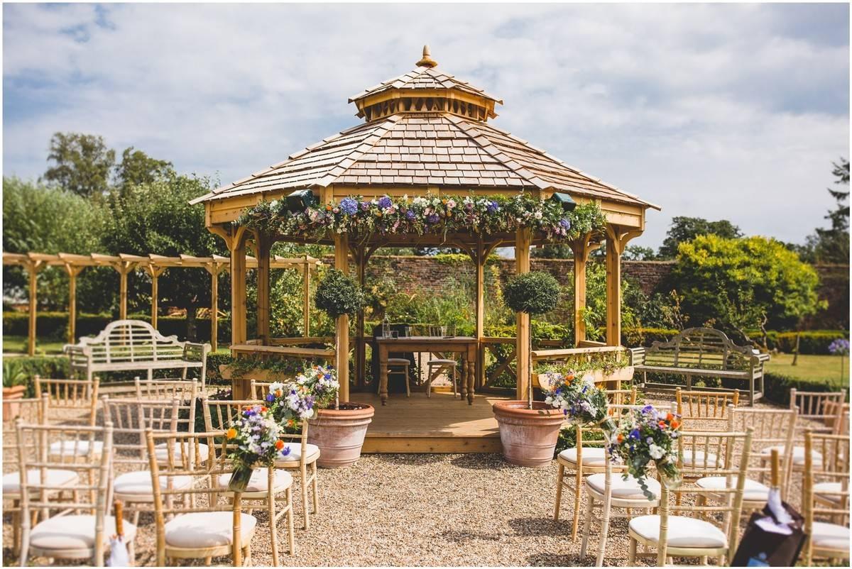 25 Garden Wedding Venues With Great Outdoor Space - hitched.co.uk