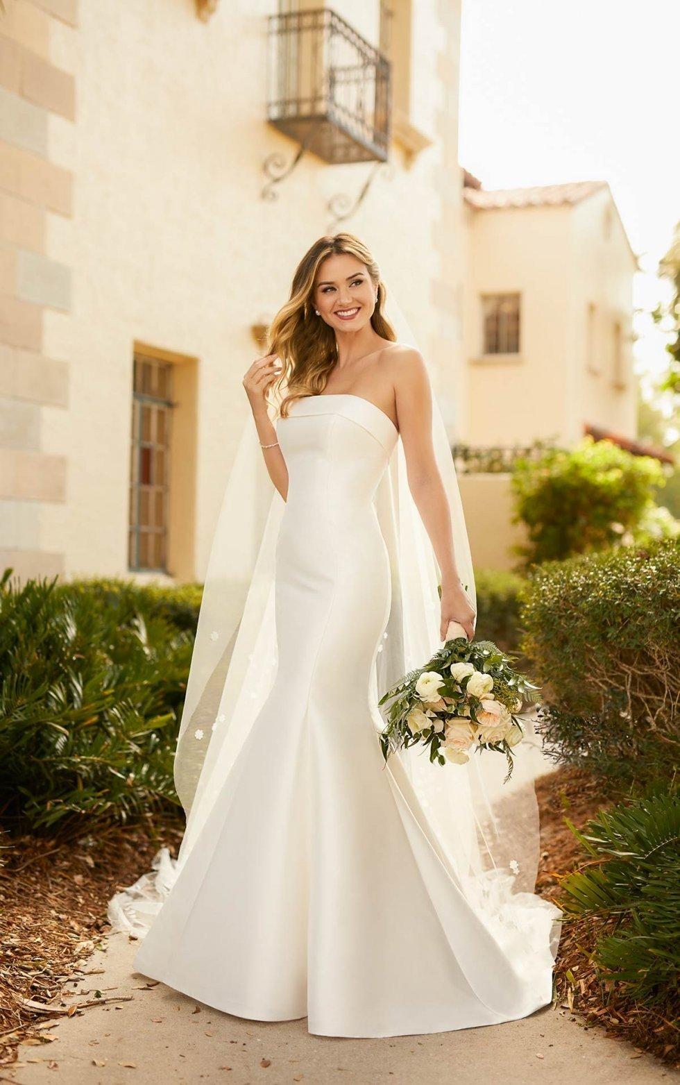 Fit and flare hot sale wedding dress satin