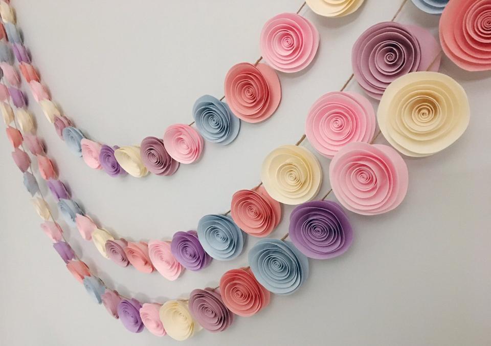 The Best Wedding Flower Garlands - hitched.co.uk