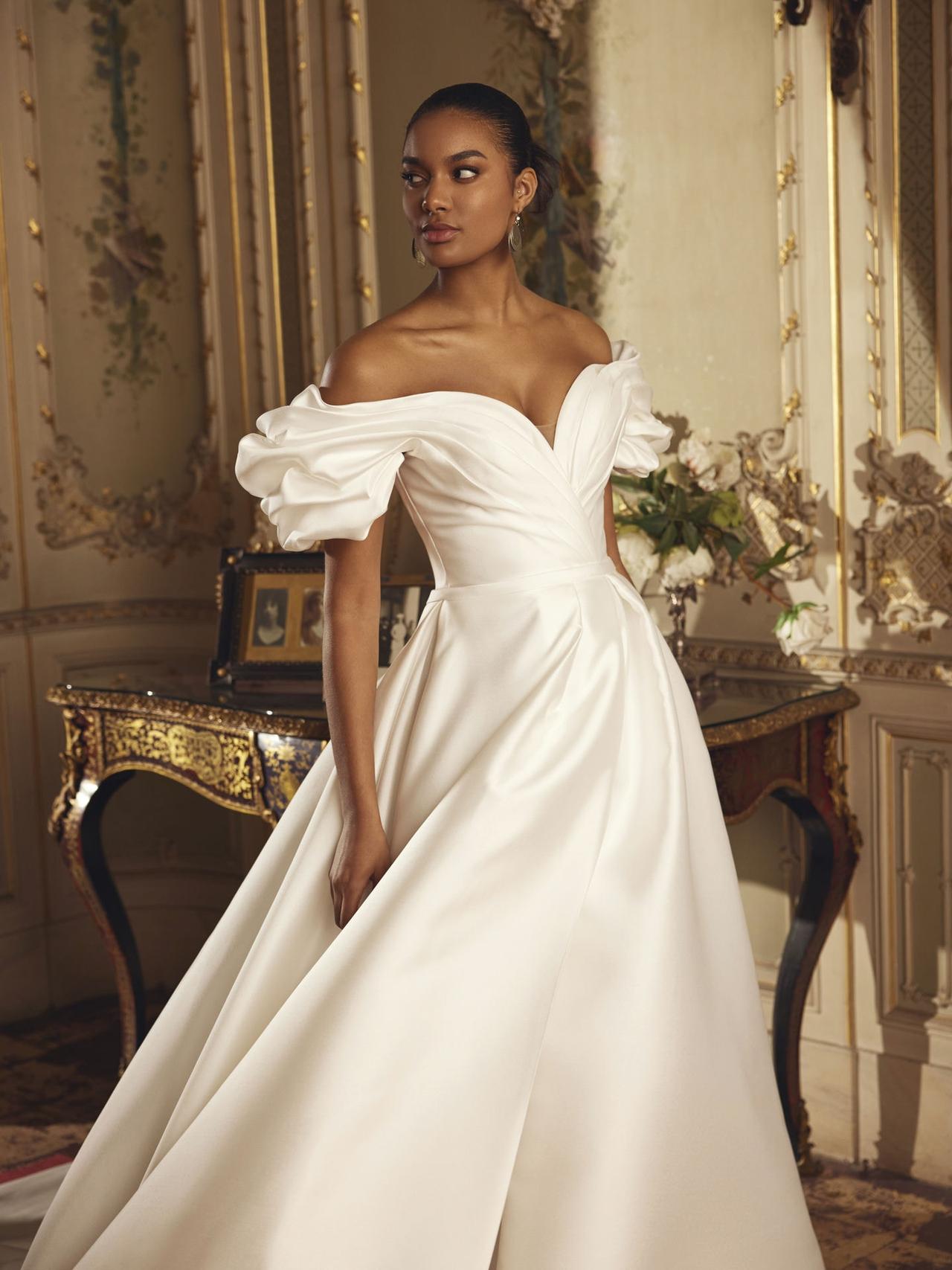 Off shoulder puff sleeve wedding dress sale