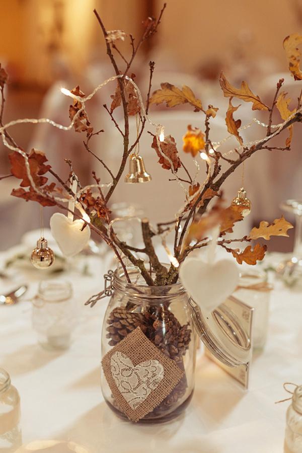 13 Rustic Wedding Table Decorations (And How To Recreate Them On A