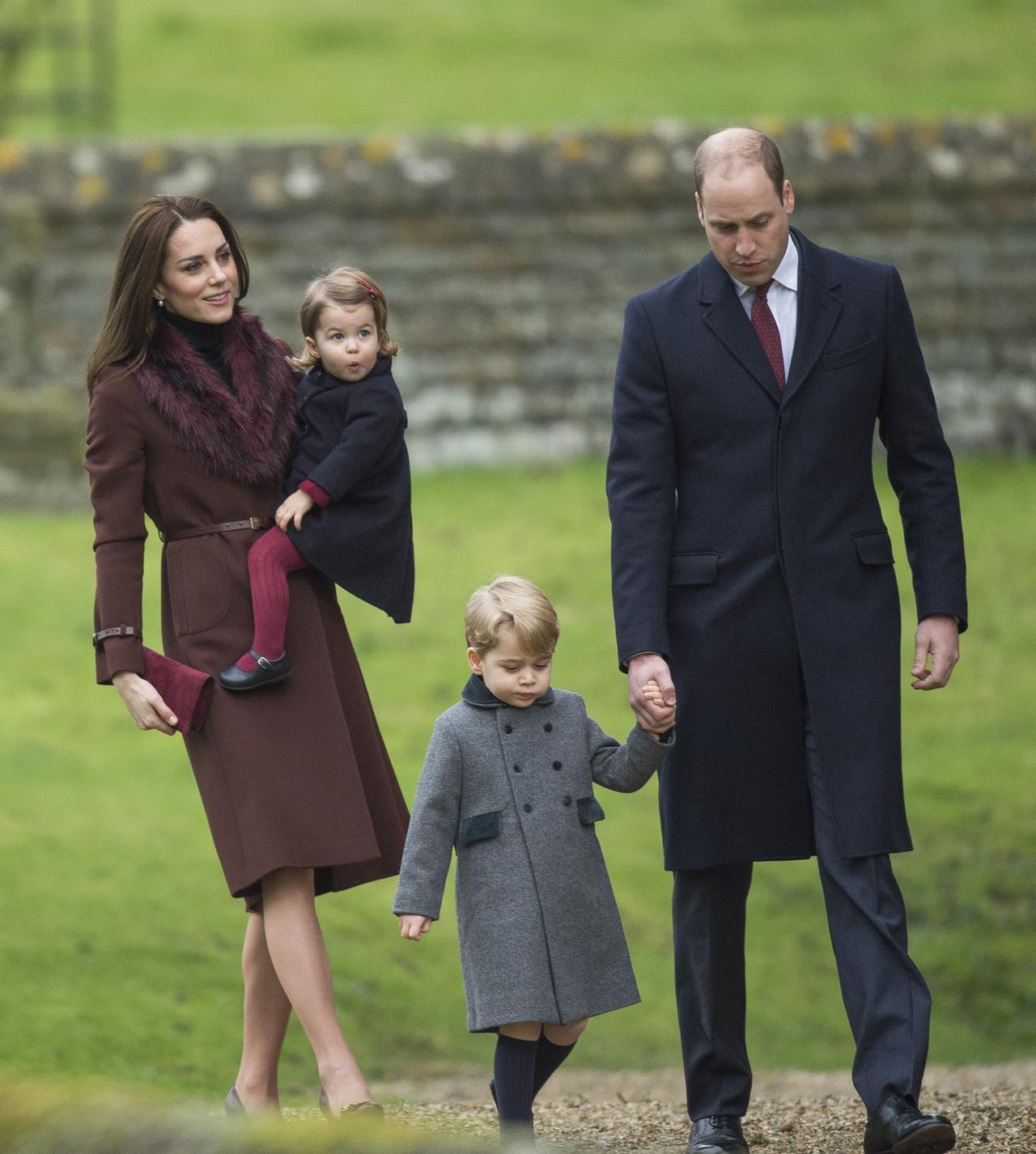 Kate Middleton, Prince William, George and Charlotte walk along