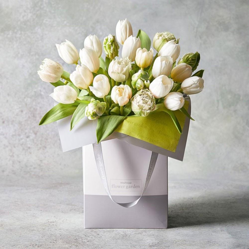 Mother's Day Flowers | FREE Chocs | Eflorist.co.uk