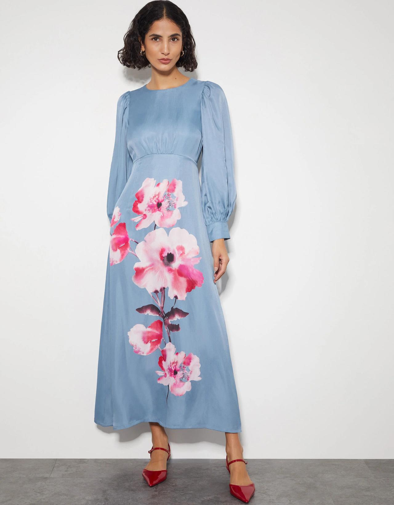 25 Flattering Mother of the Groom Outfits for Over 50s hitched