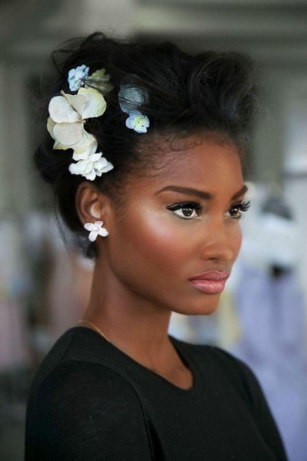 Afro wedding outlet hairstyle