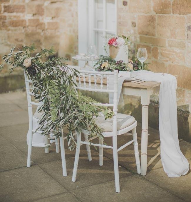 Wedding Chair Decorations: 27 Ways to Dress Up Your Wedding Chairs