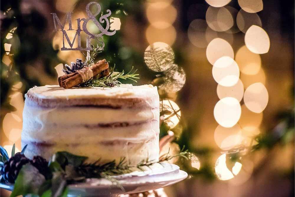 Rustic Wedding Cake Inspirations We Love! | Lily & Lime