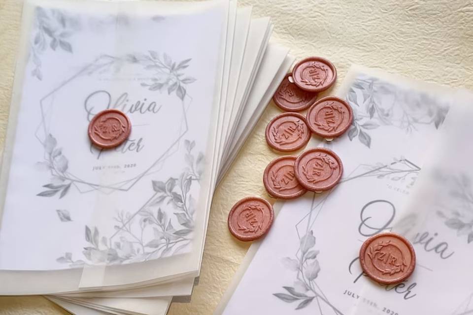 20 Ideas & Tips for Your DIY Wedding Invitations