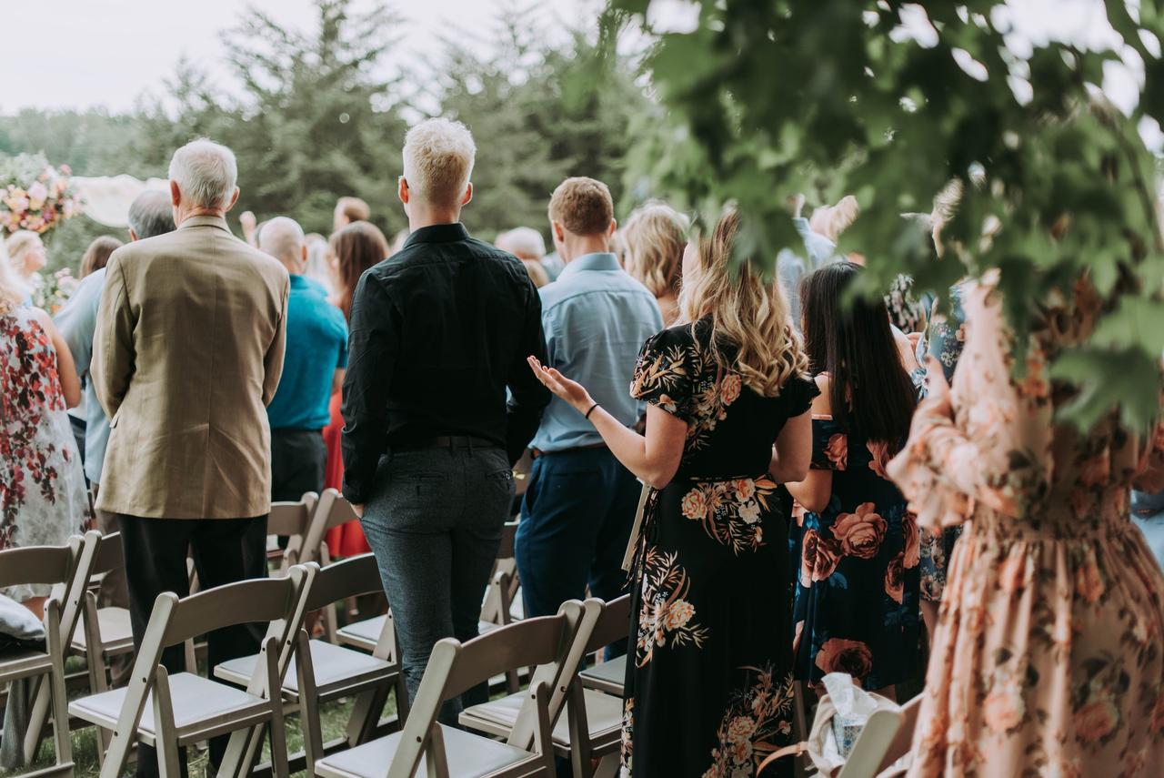 How to Make a Wedding Guest List (Plus Who Not to Invite) 