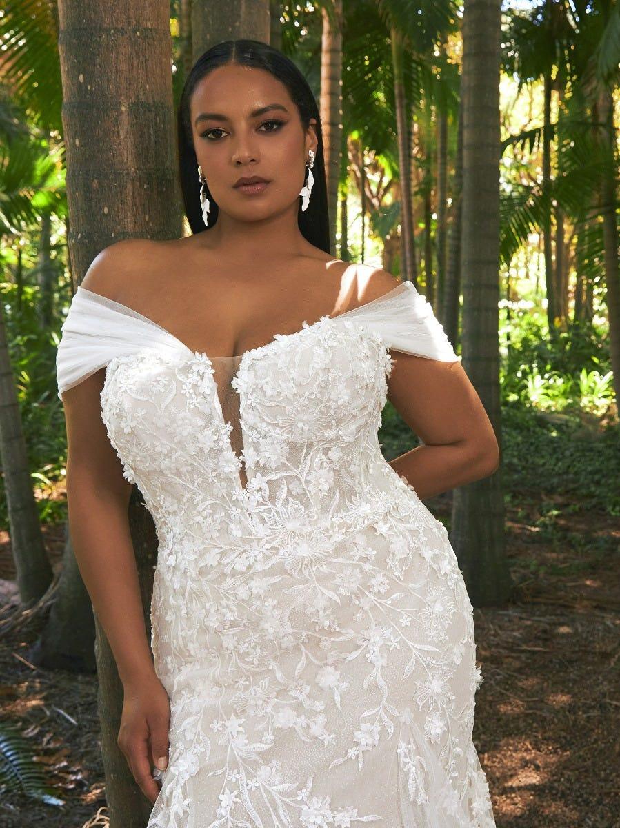 Sexy Wedding Dresses: 35 Racy Designs For Daring Brides 
