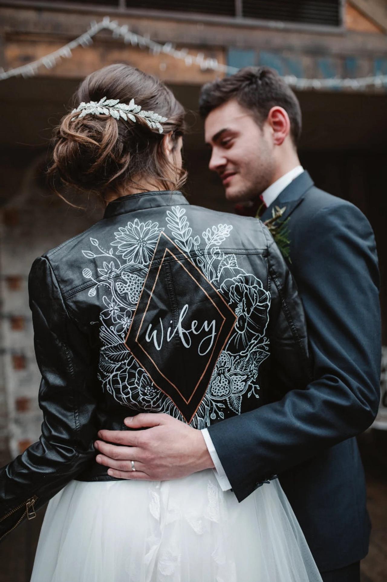 35 of the Best Bridal Jackets for 2022 ...