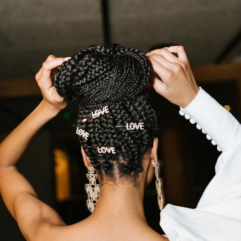 21 Natural Wedding Hairstyles for Every Length