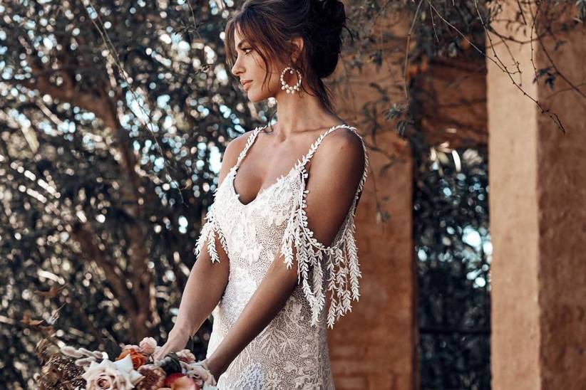 39 Beautiful Beach Wedding Dresses Perfect for a Coastal Celebration