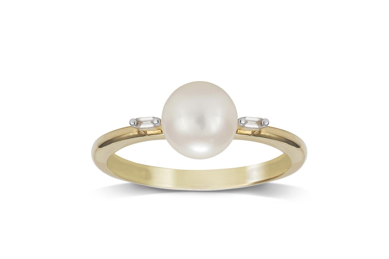 Pearl Engagement Rings That Prove Diamonds Aren't a Girl's Best Friend