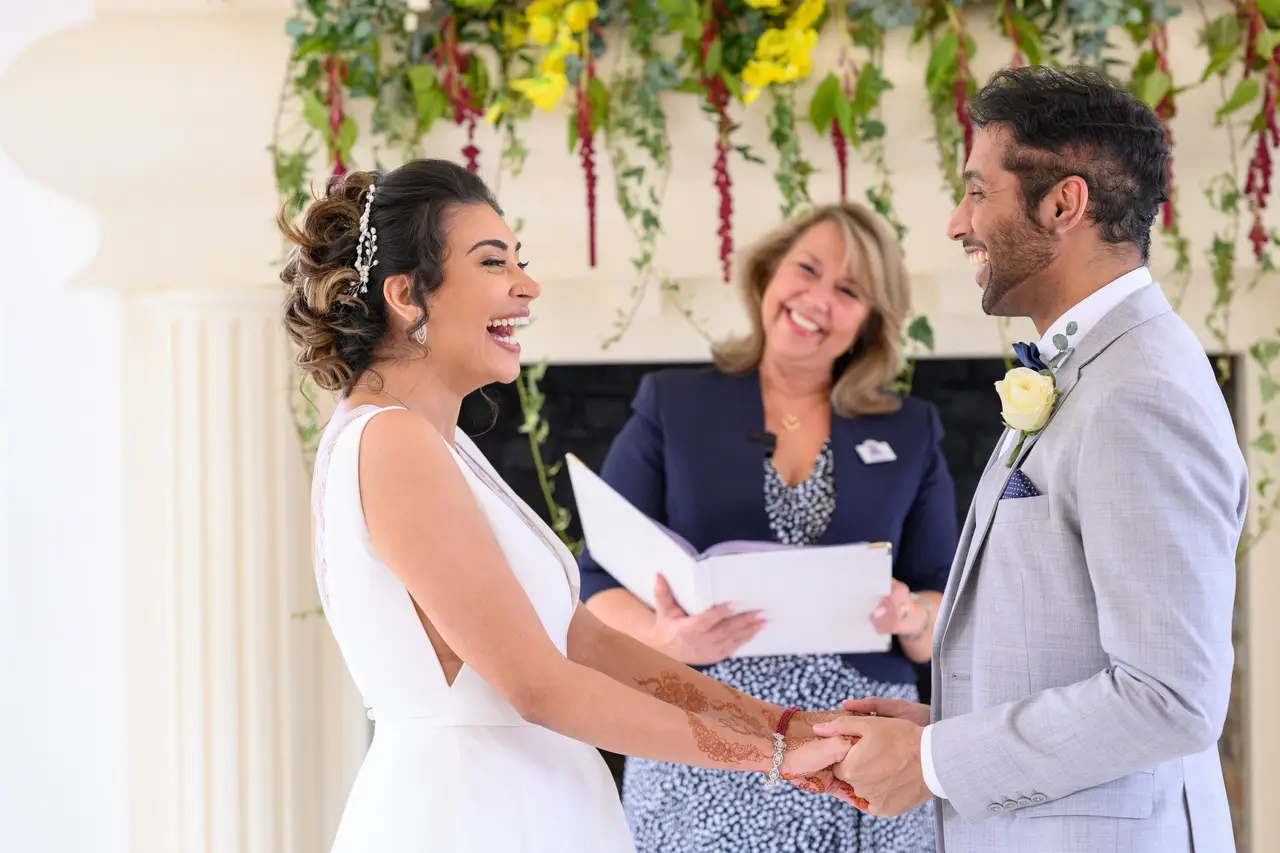 Non Religious Wedding Readings: An Expert Guide To Choosing Your Readings -  hitched.co.uk