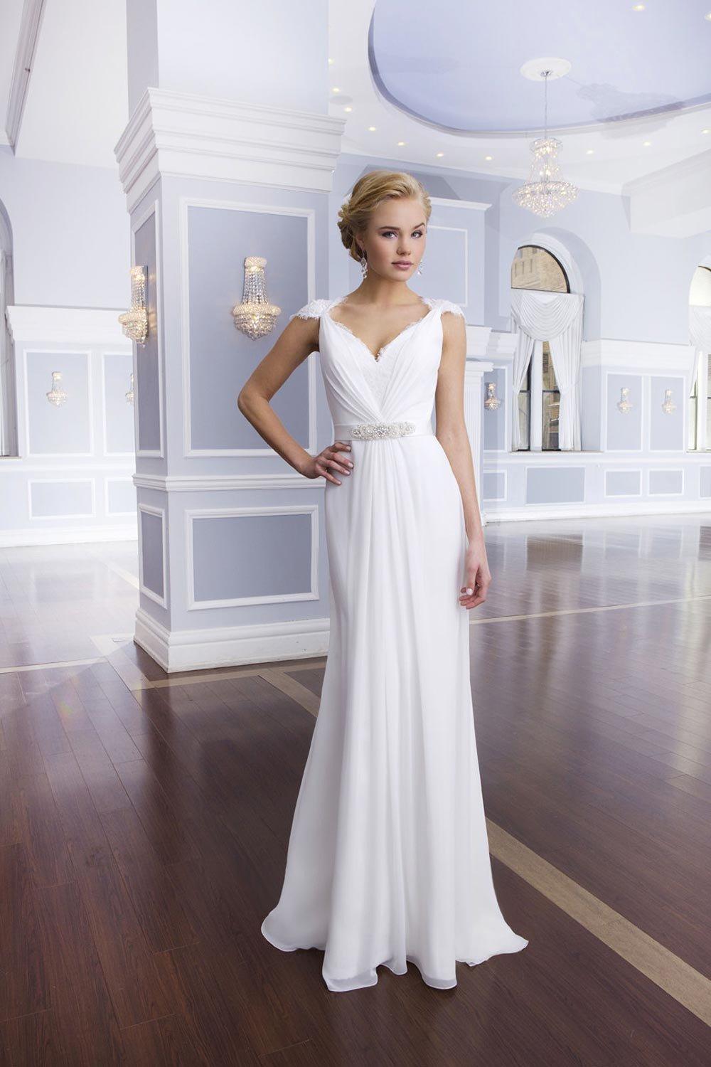 Simple Long Sleeve Bohemian Style Bridal Dress – HAREM's Brides