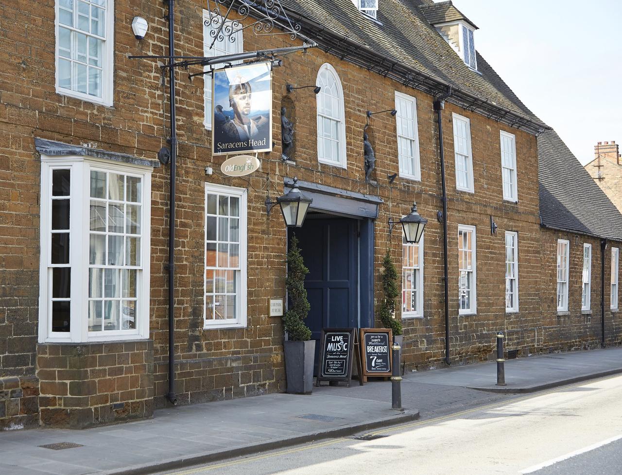 Exterior of Northamptonshire wedding venue The Saracens Head Hotel