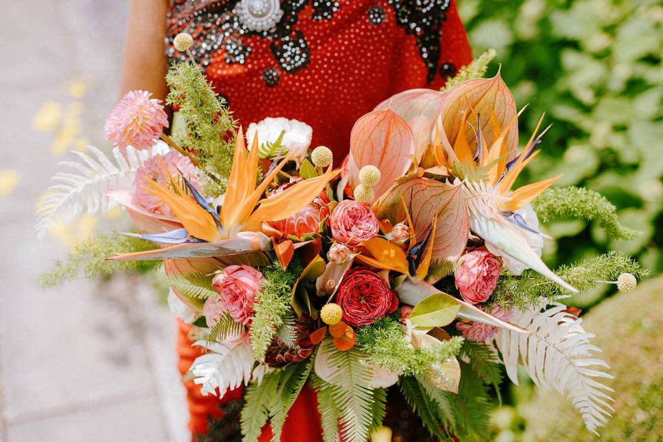 Wedding Flowers by Season: Which Flowers Are in Season & When?