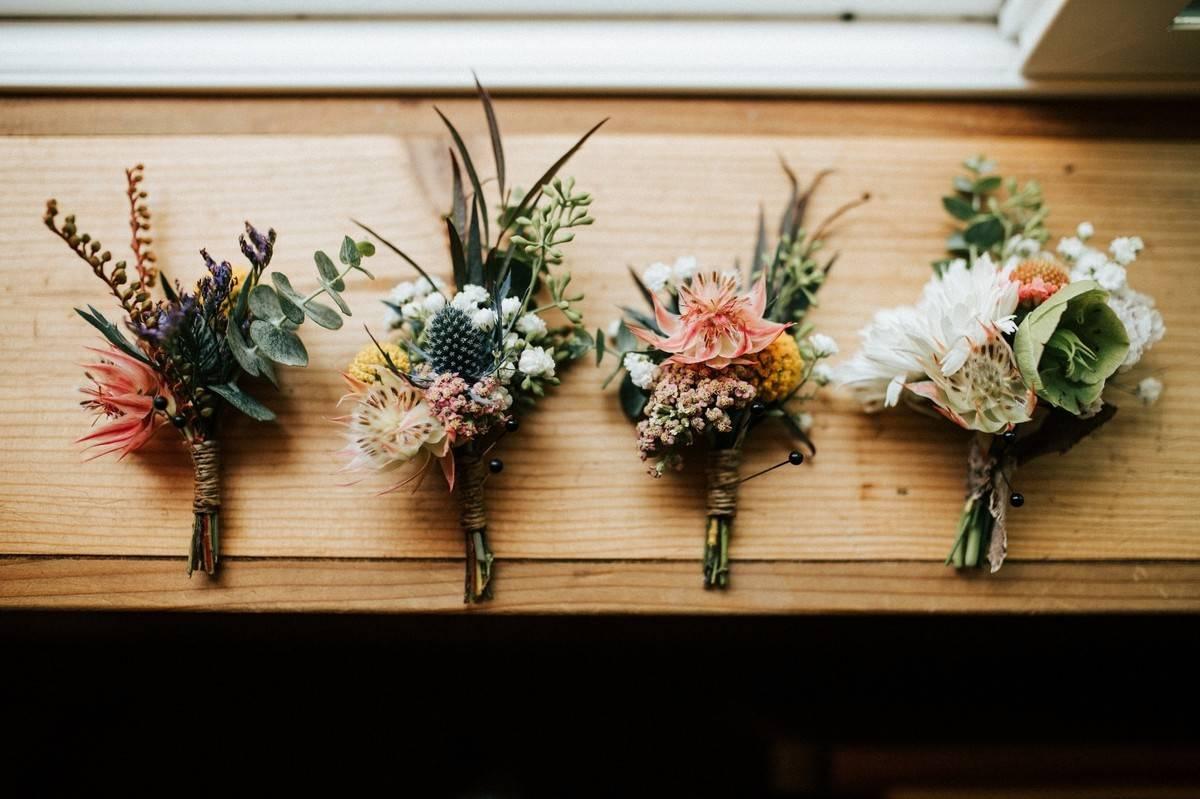 23 Must-Ask Questions for Your Wedding Florist -  