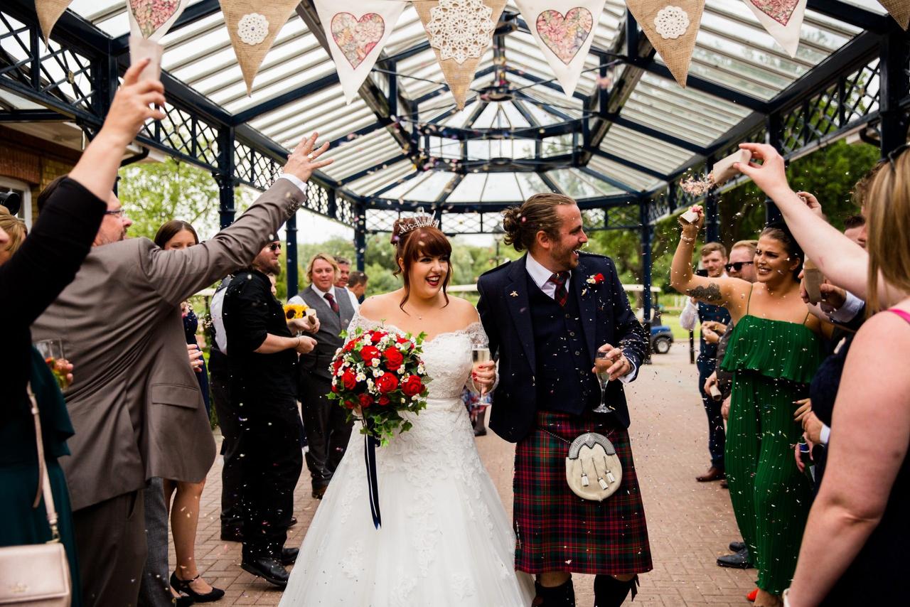 Emily and Daniel - Buckinghamshire Golf Club Real Wedding