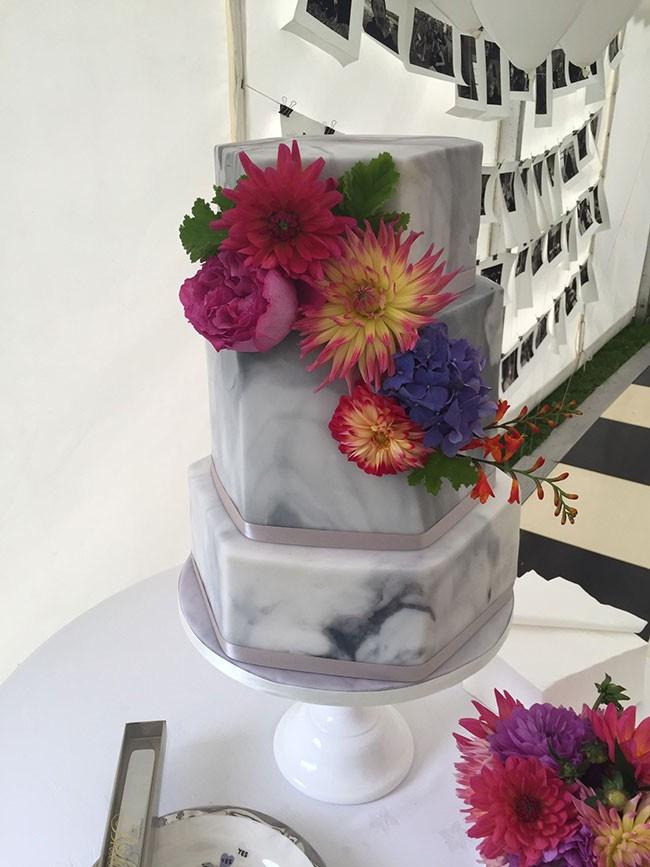 emilys-mixing-bowl-marble-wedding-cake