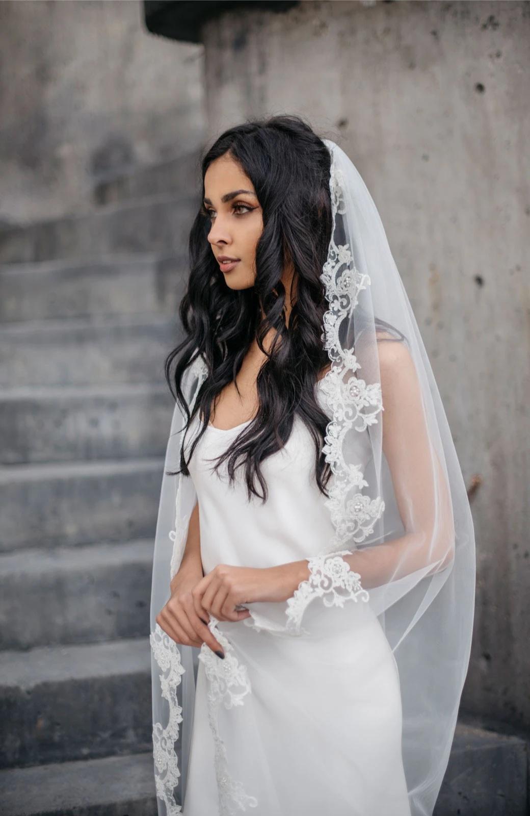 wedding hairstyles curls with veil｜TikTok Search