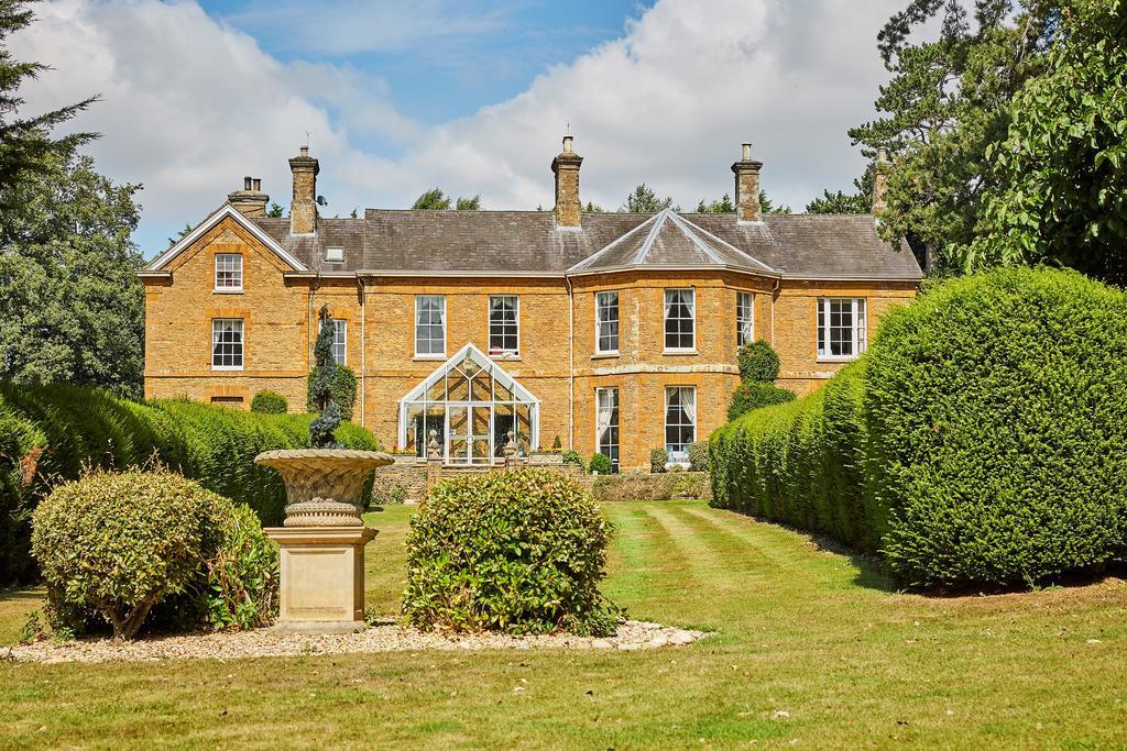 Exterior of Northamptonshire wedding venue Sedgebrook Hall