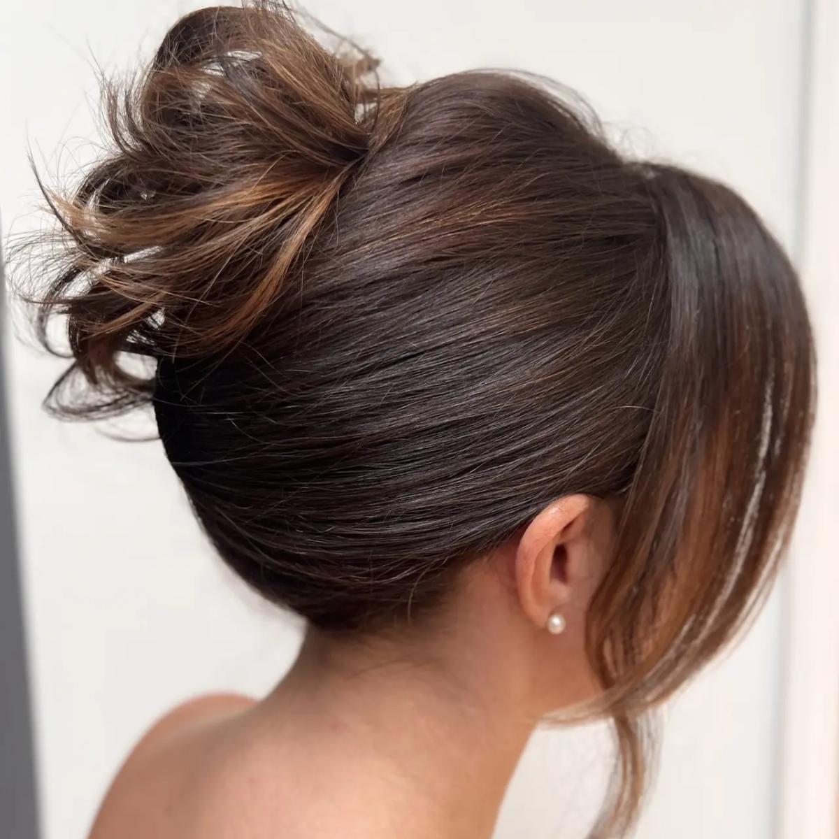 30 Best Wedding Updos: Chic Ideas for Your Wedding Hair - hitched.co.uk